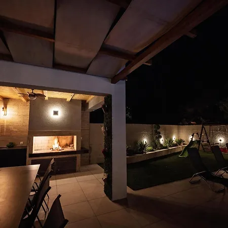Padre Villa *